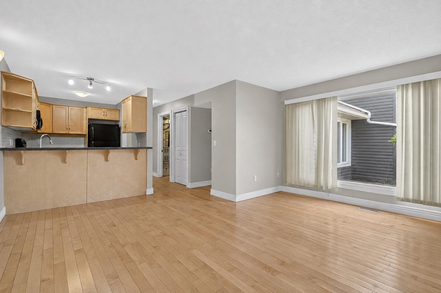 134, 48 Glamis Green SW