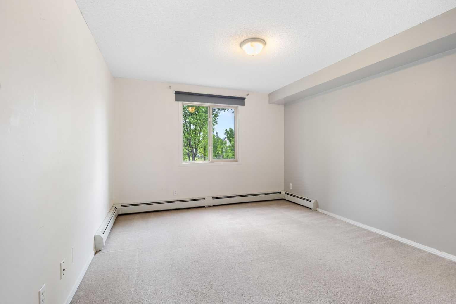 1223, 8 Bridlecrest Drive SW