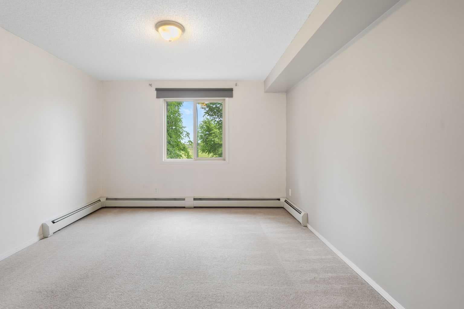 1223, 8 Bridlecrest Drive SW