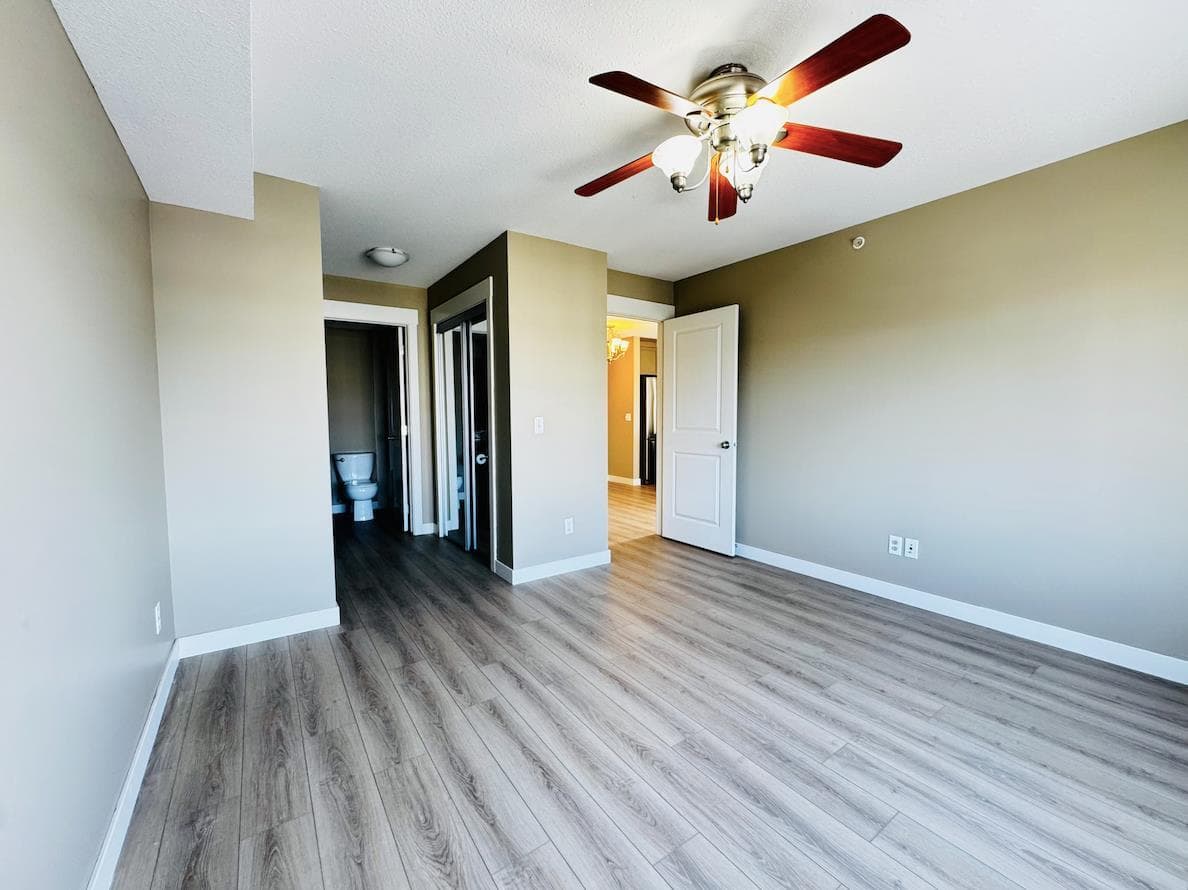 6413, 155 Skyview Ranch Way NE