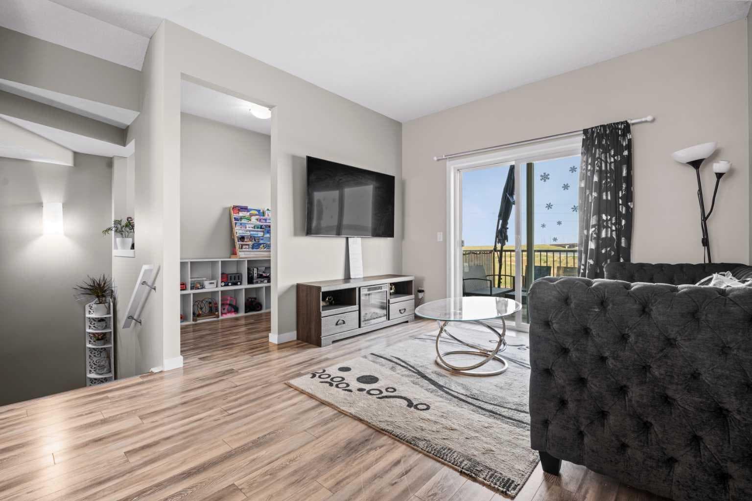 98 Copperstone Villas SE