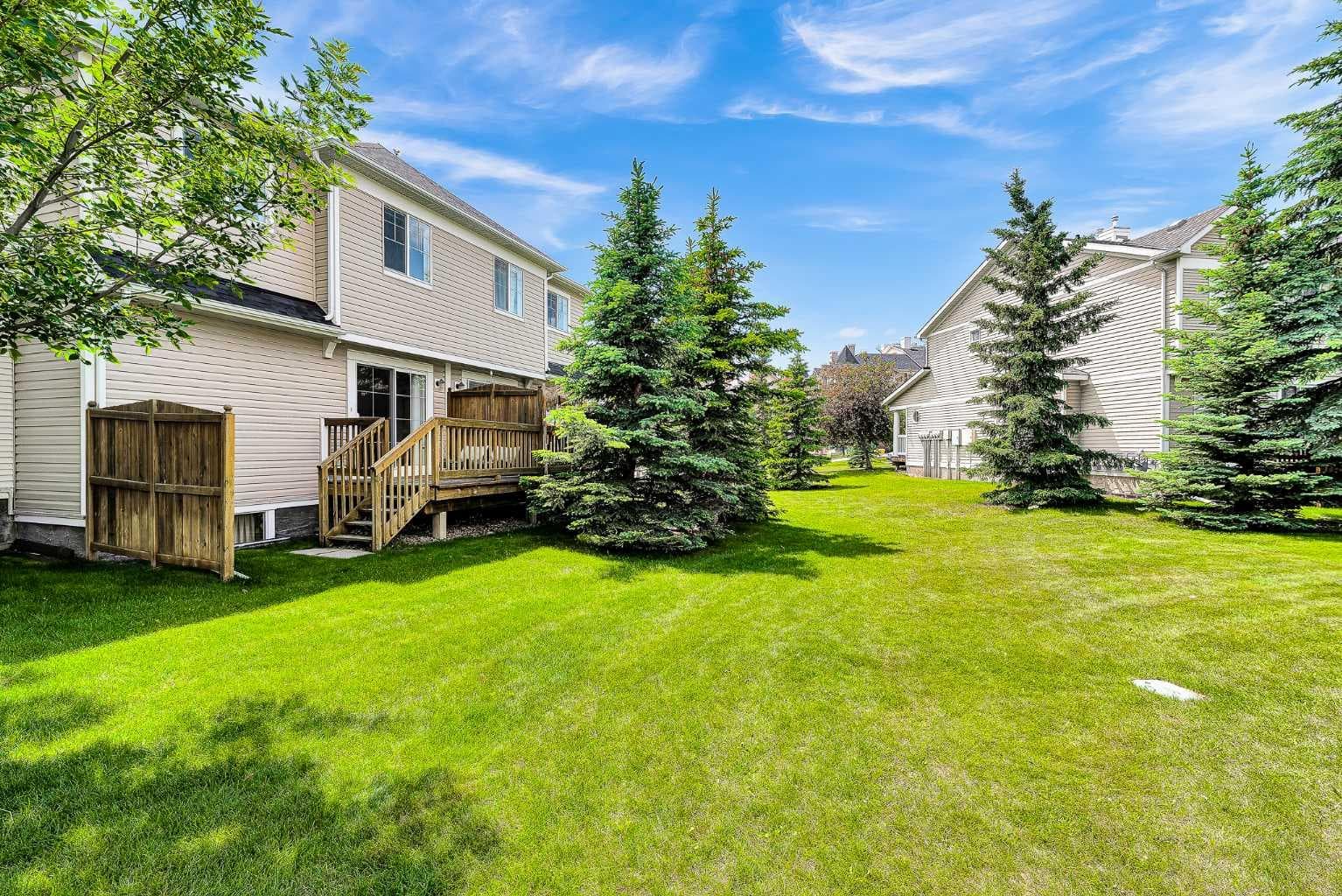 86 Country Village Gate NE