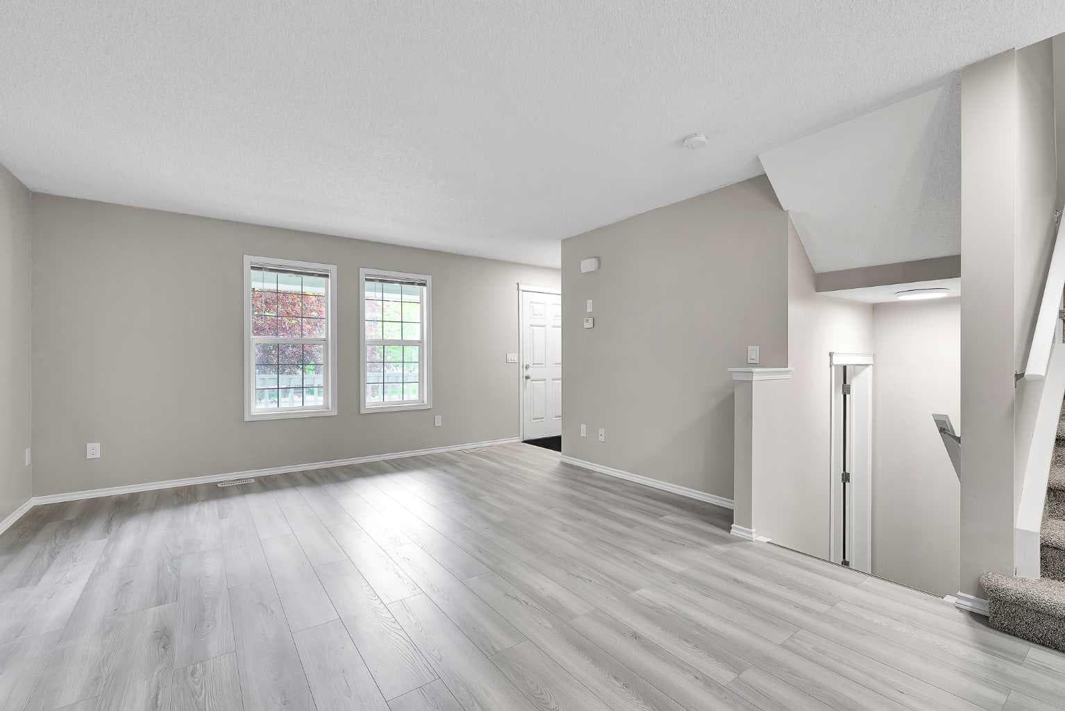 86 Country Village Gate NE