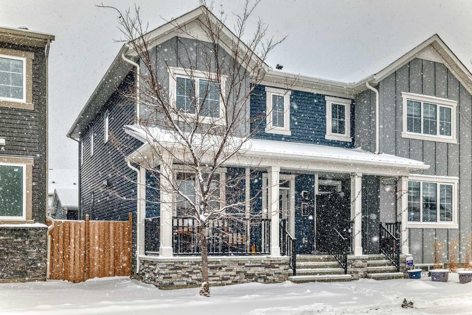 372 Carrington Way NW