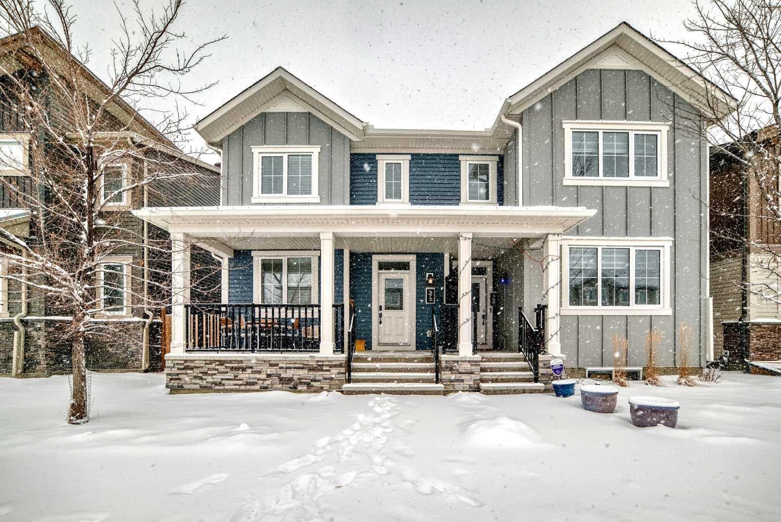 372 Carrington Way NW