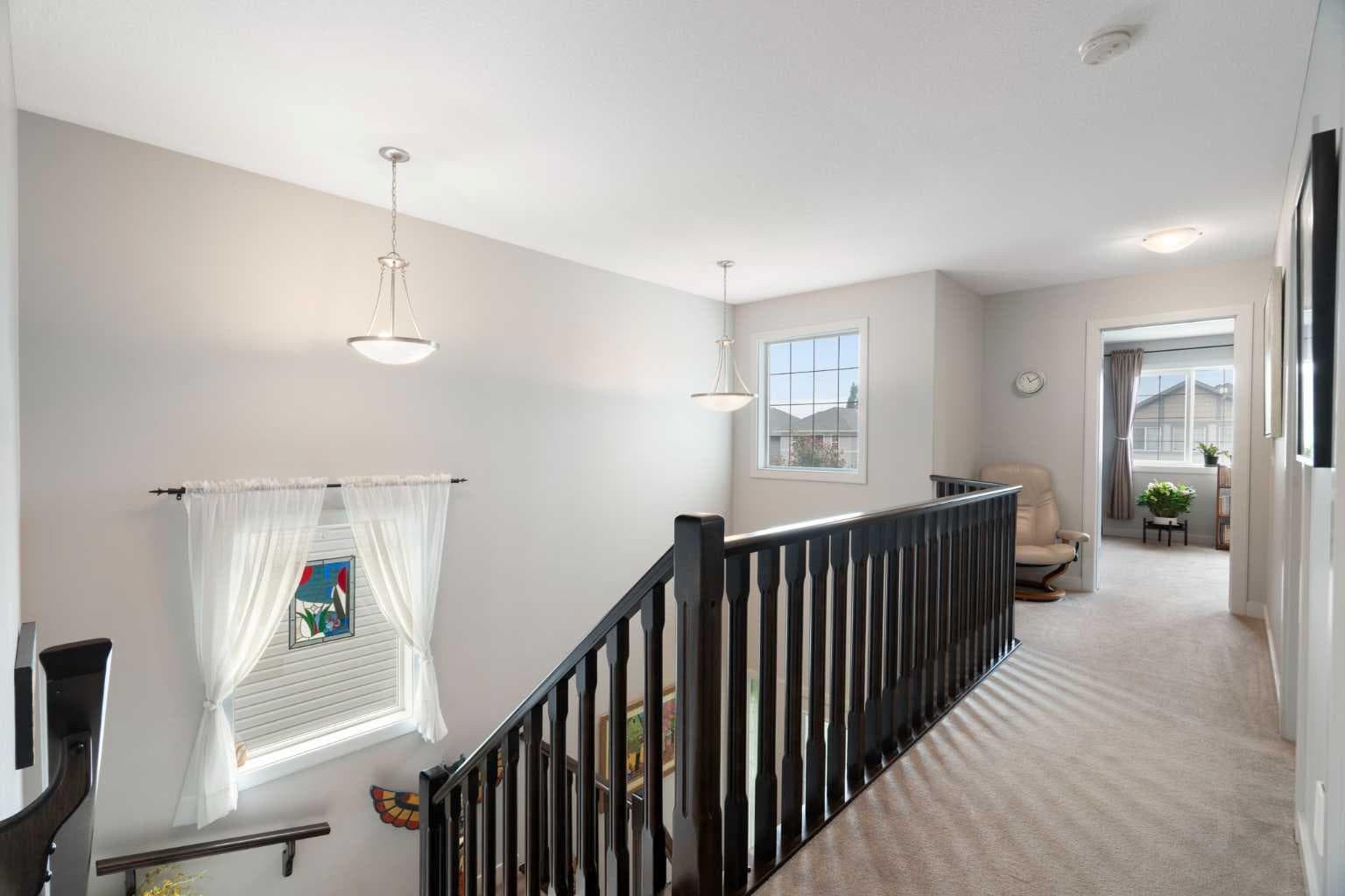 70 Everwoods Park SW