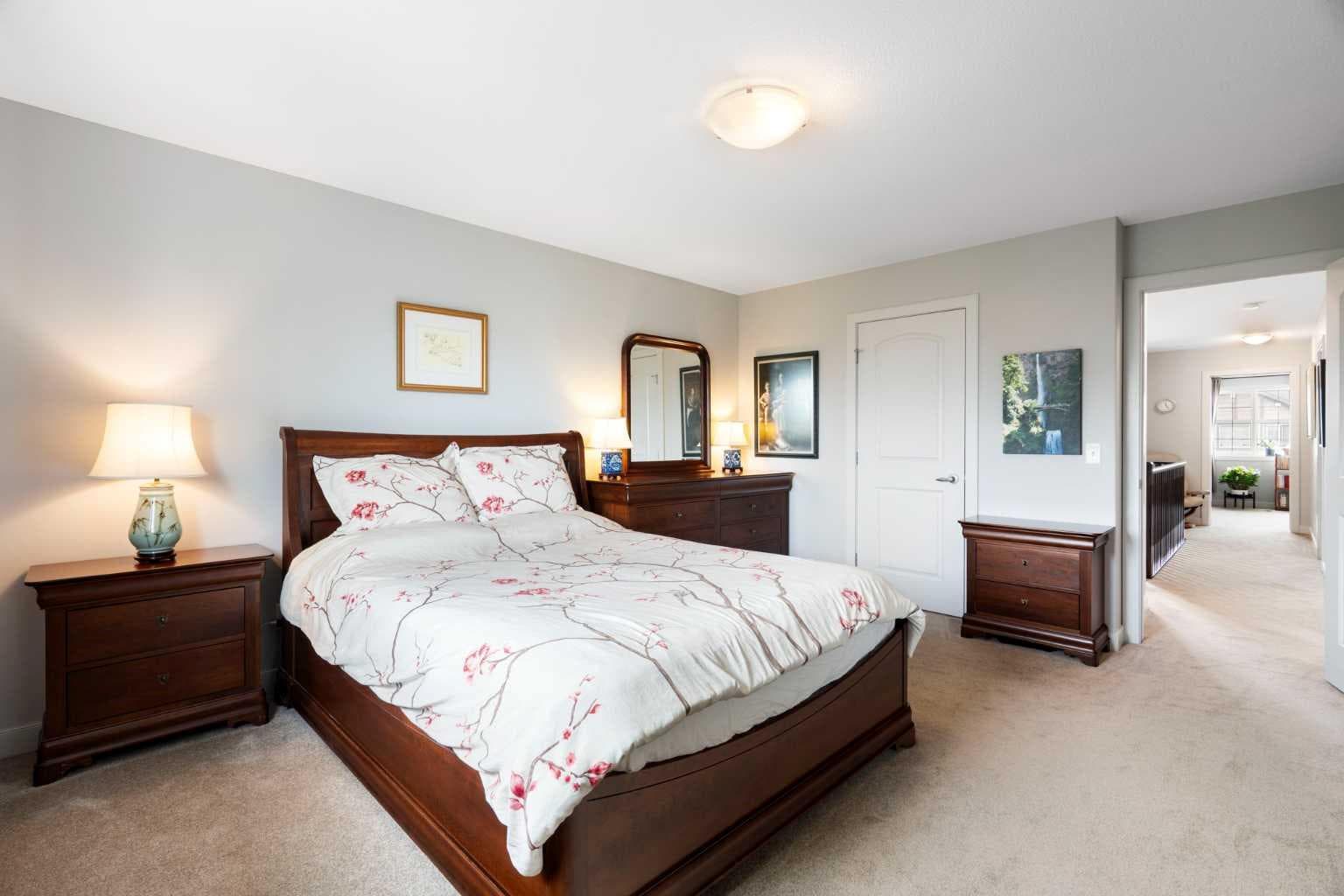70 Everwoods Park SW