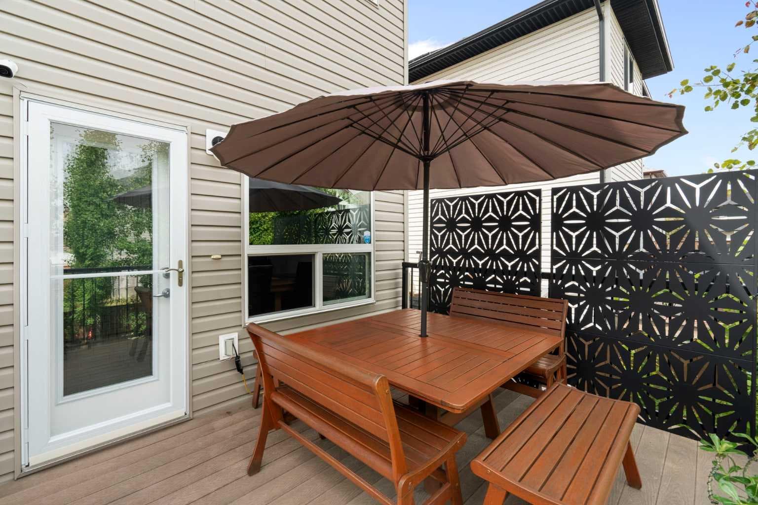 70 Everwoods Park SW
