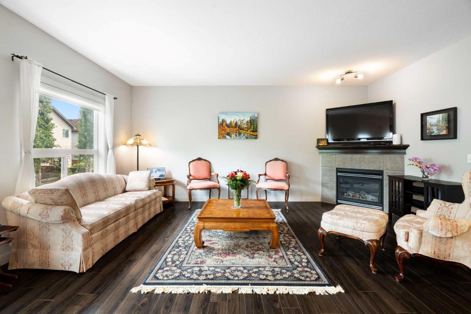70 Everwoods Park SW