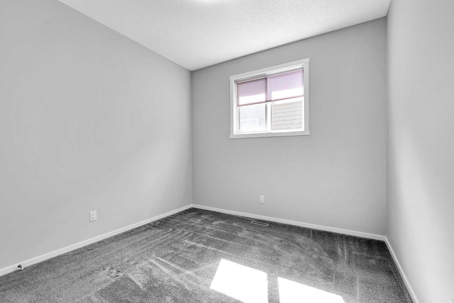 300 Walgrove Boulevard SE