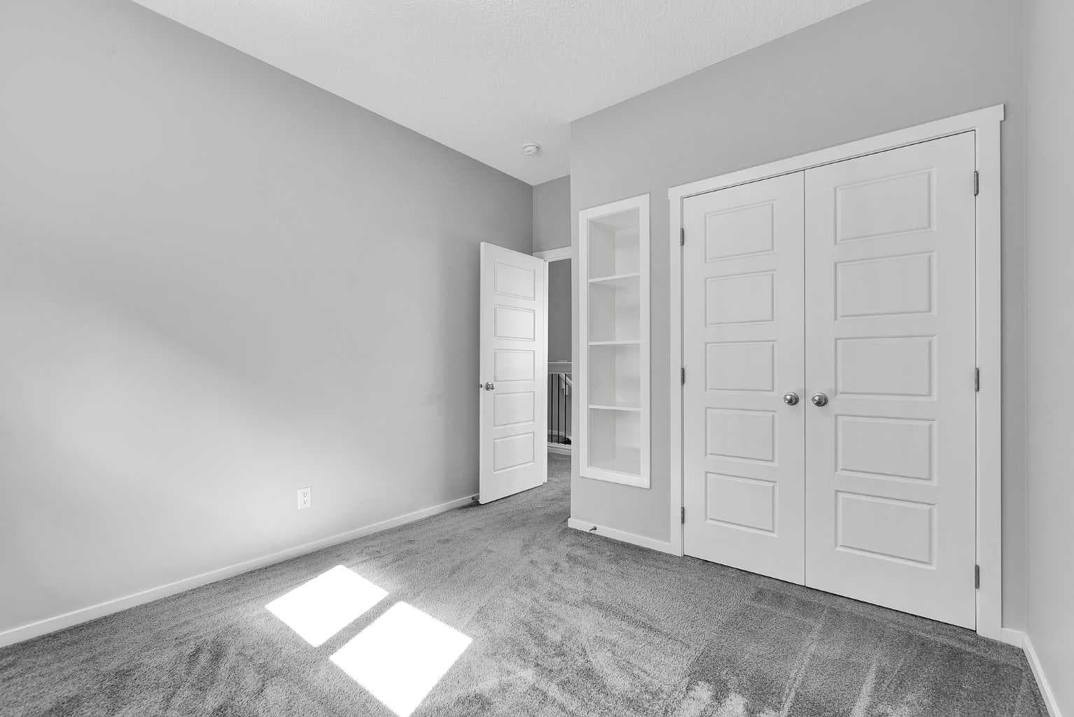 300 Walgrove Boulevard SE
