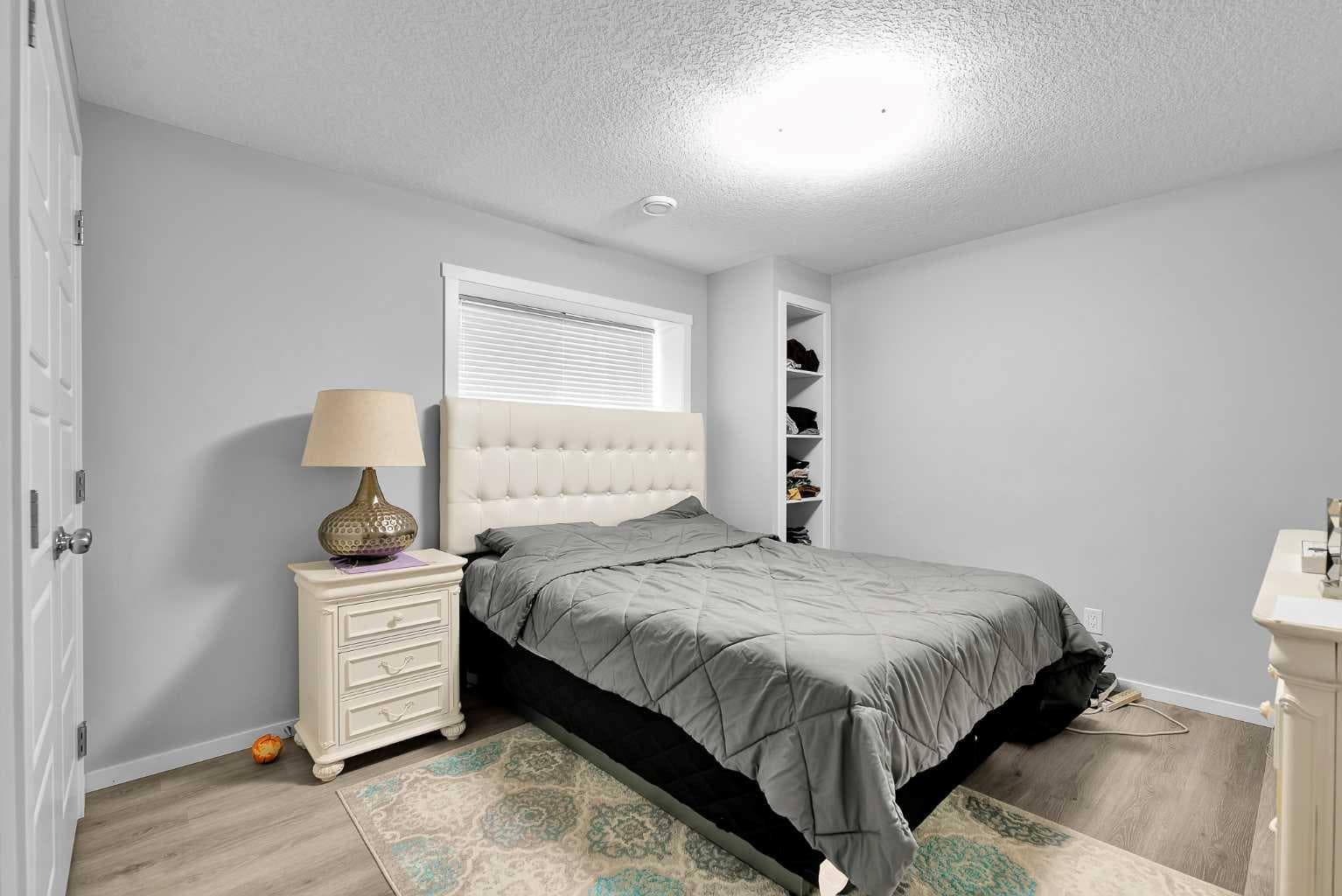 300 Walgrove Boulevard SE
