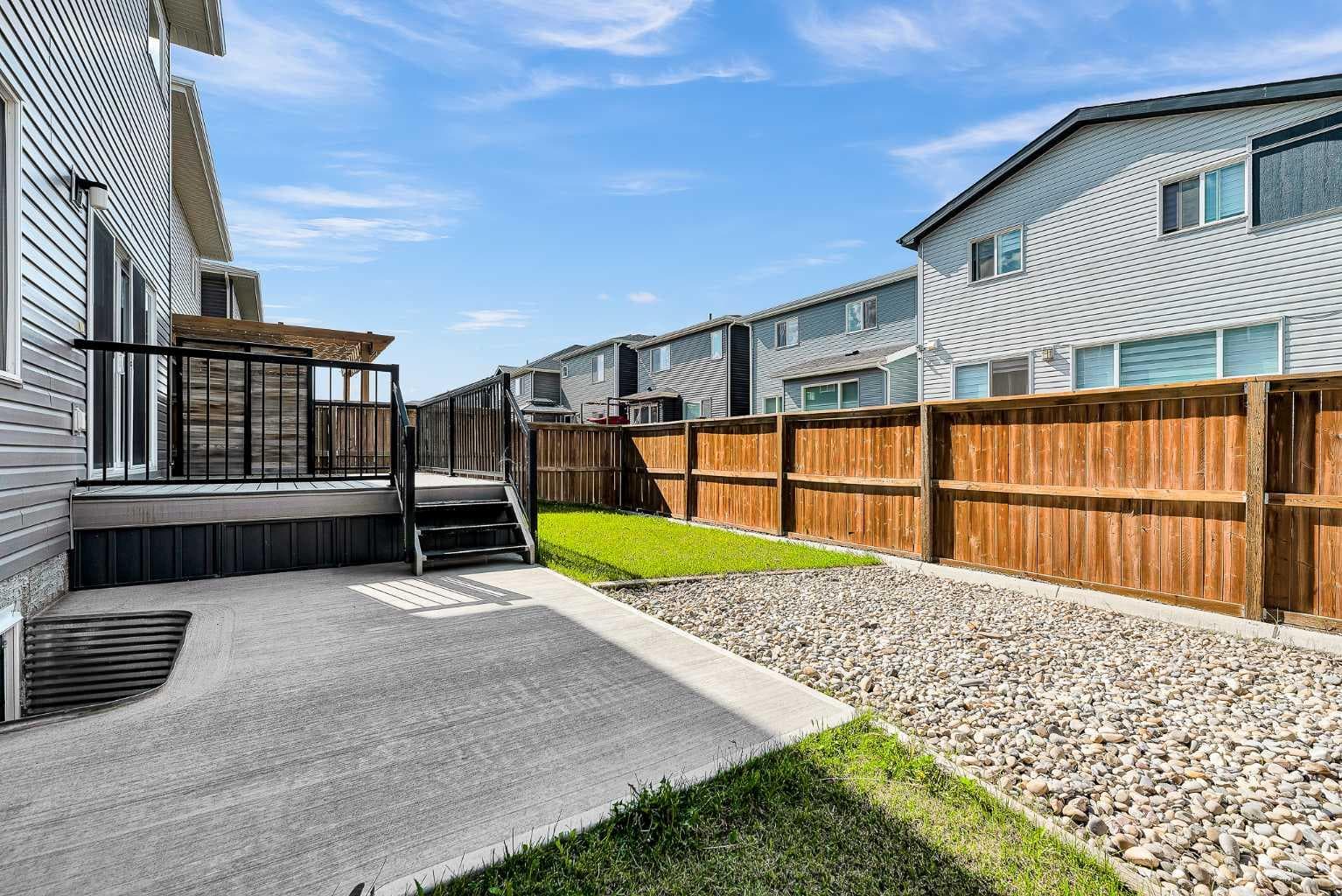 300 Walgrove Boulevard SE