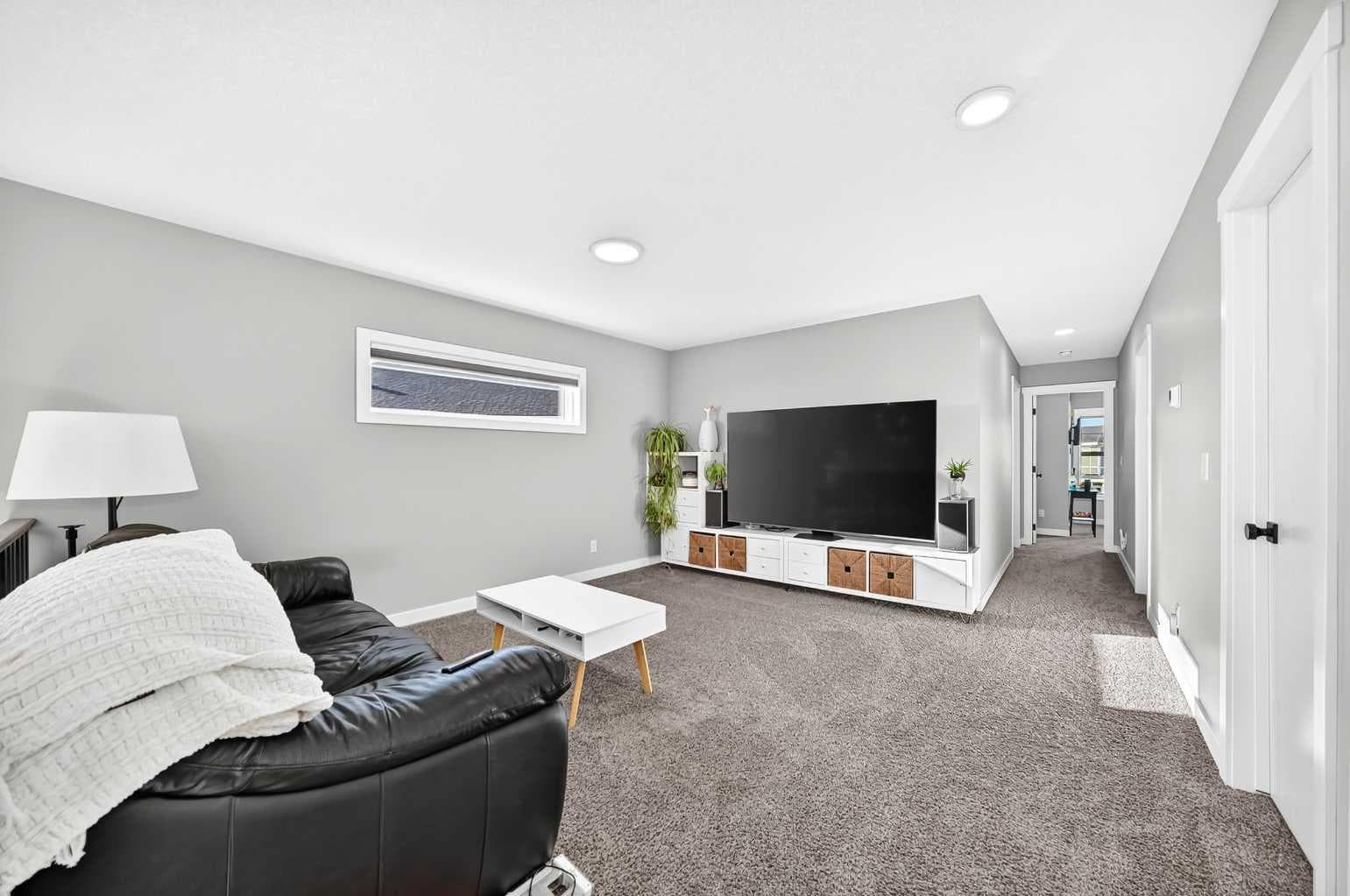 263 Chelsea Heath 
