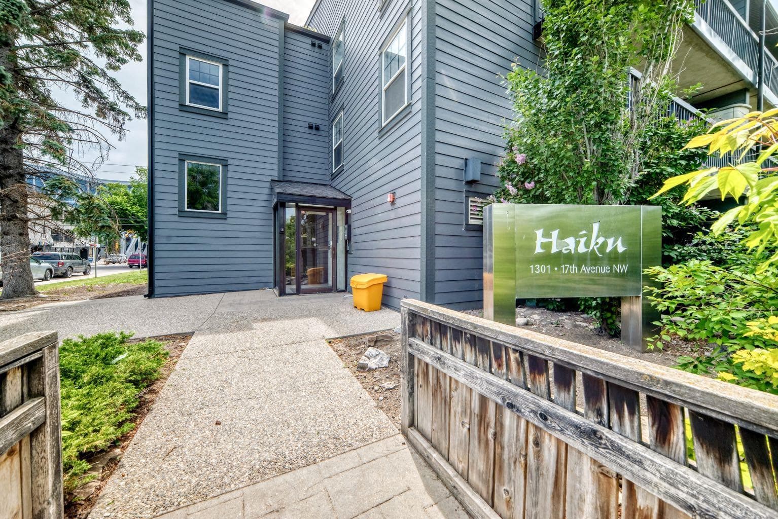 304, 1301 17 Avenue NW