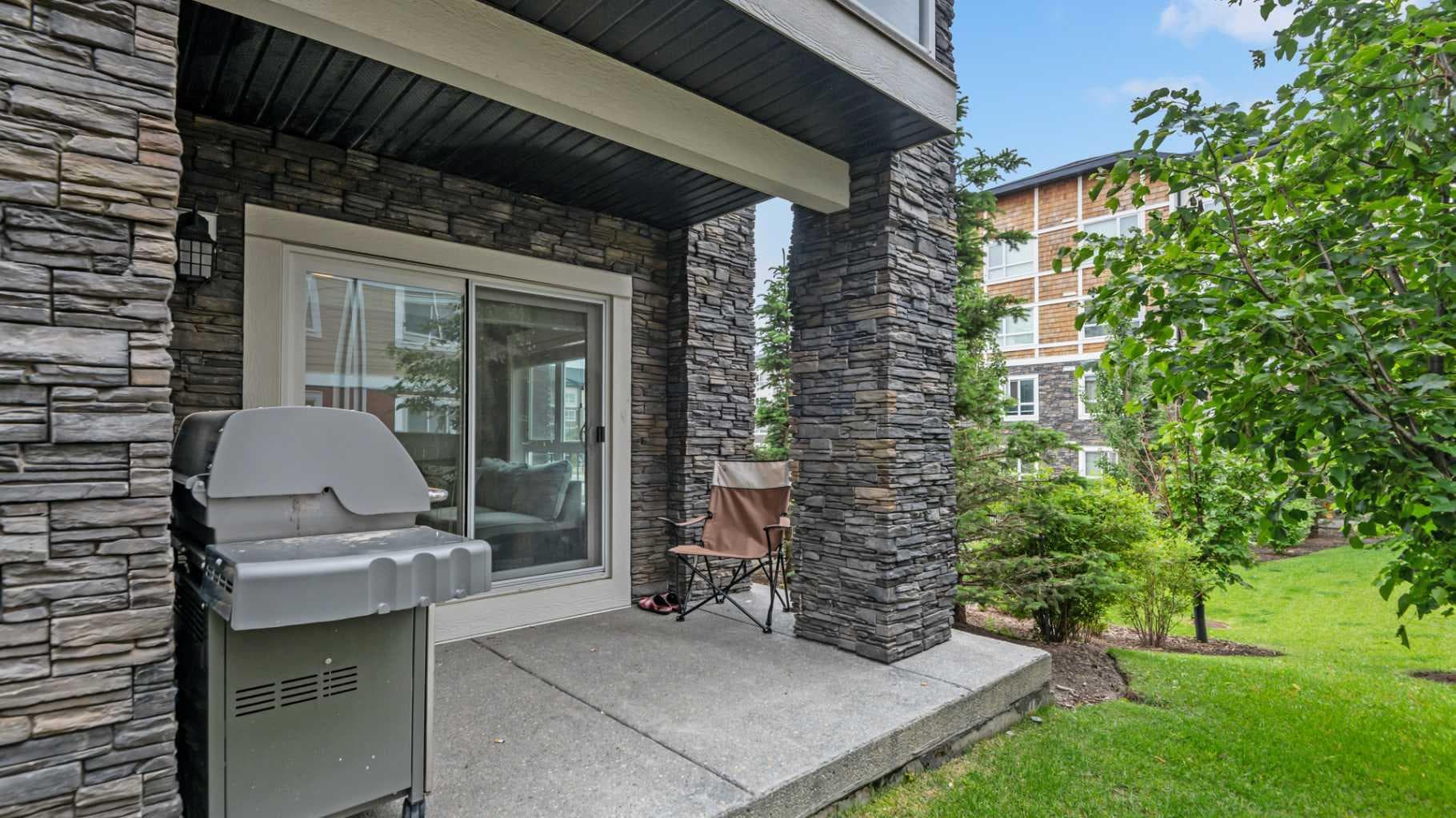 3115, 240 Skyview Ranch Road NE