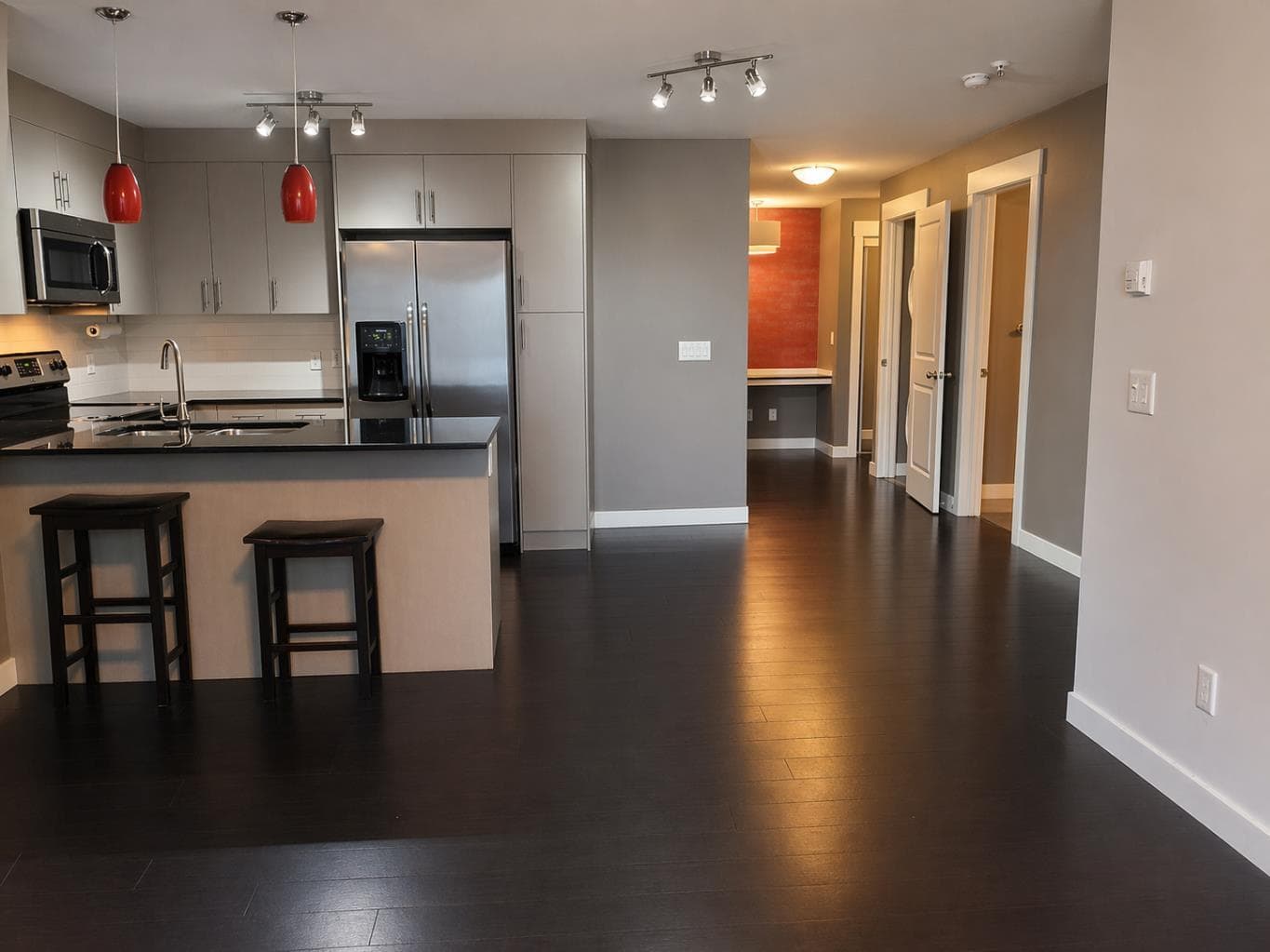 3115, 240 Skyview Ranch Road NE
