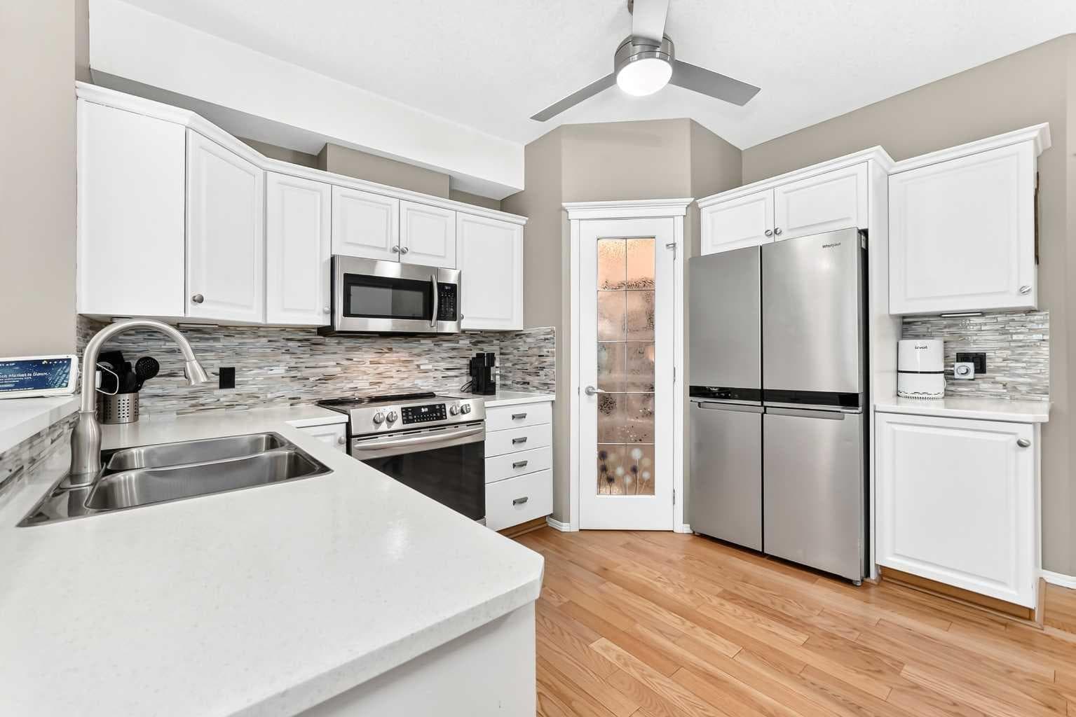 161, 15 Everstone Drive SW