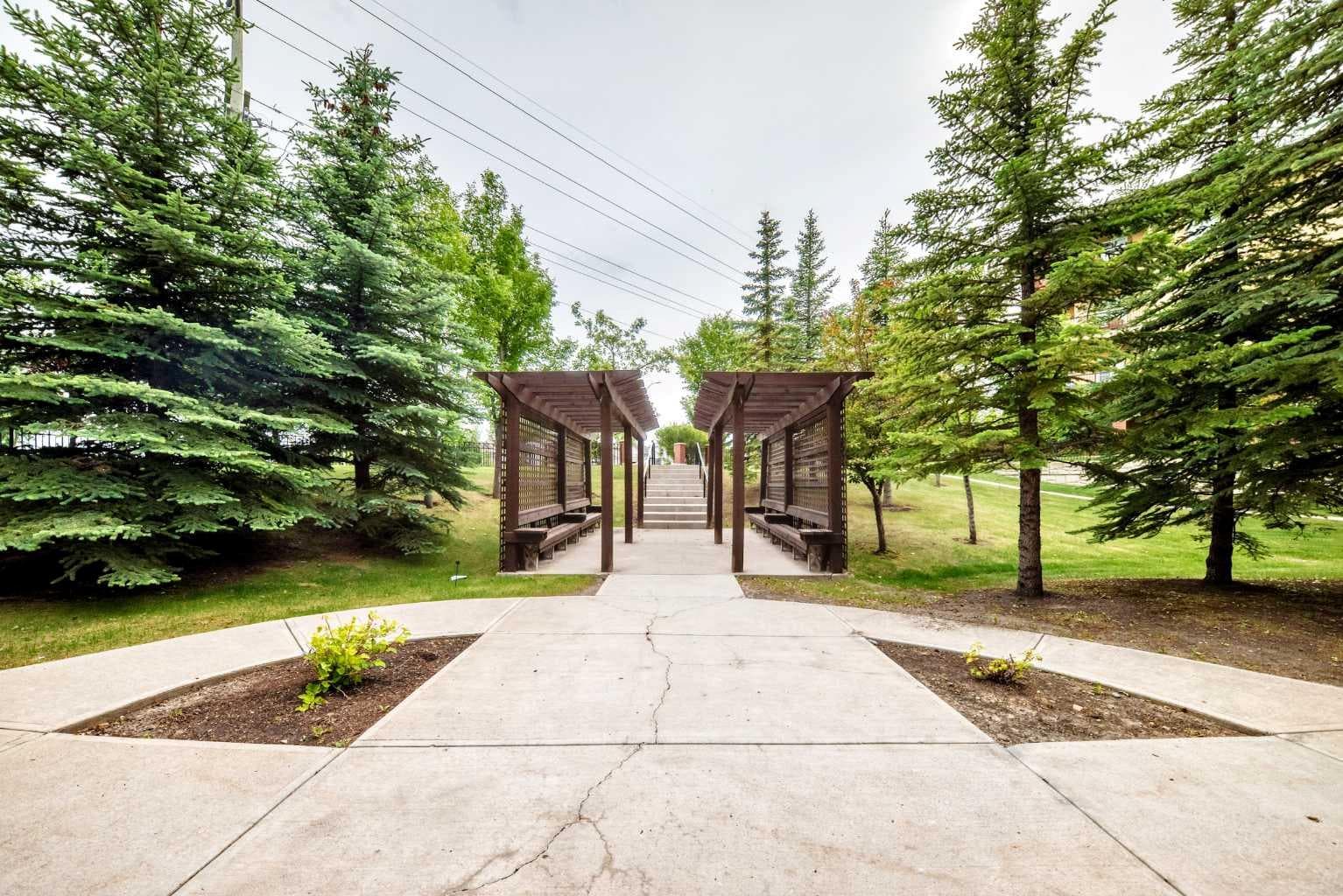 161, 15 Everstone Drive SW