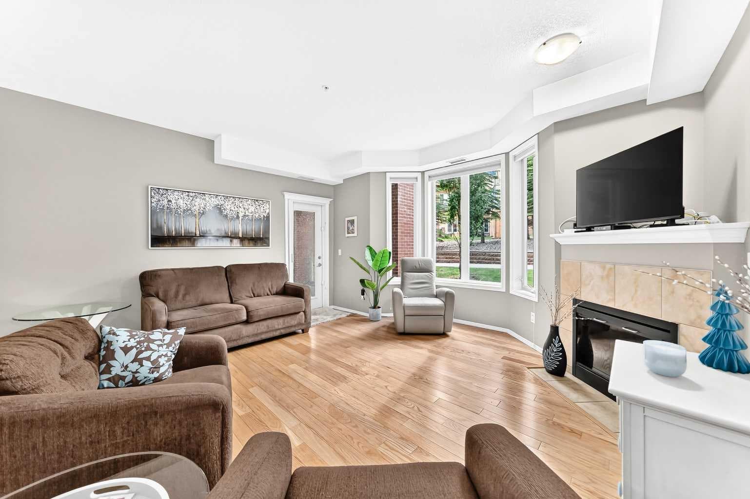 161, 15 Everstone Drive SW