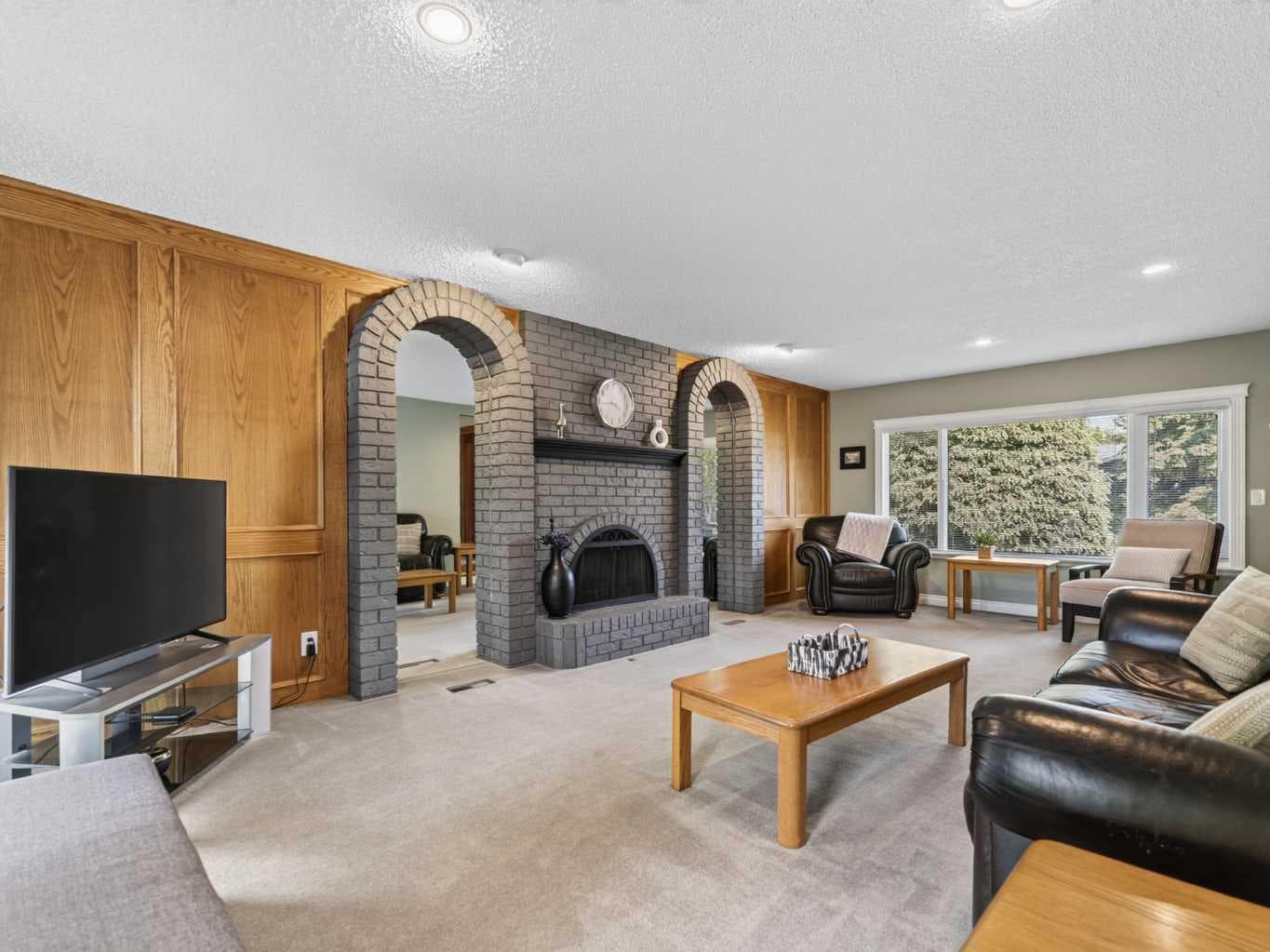 10723 Maplebend Drive SE