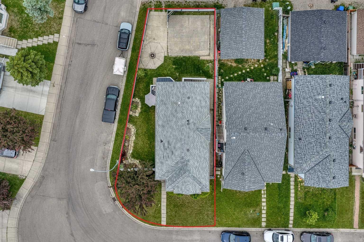 119 Applemont Close SE