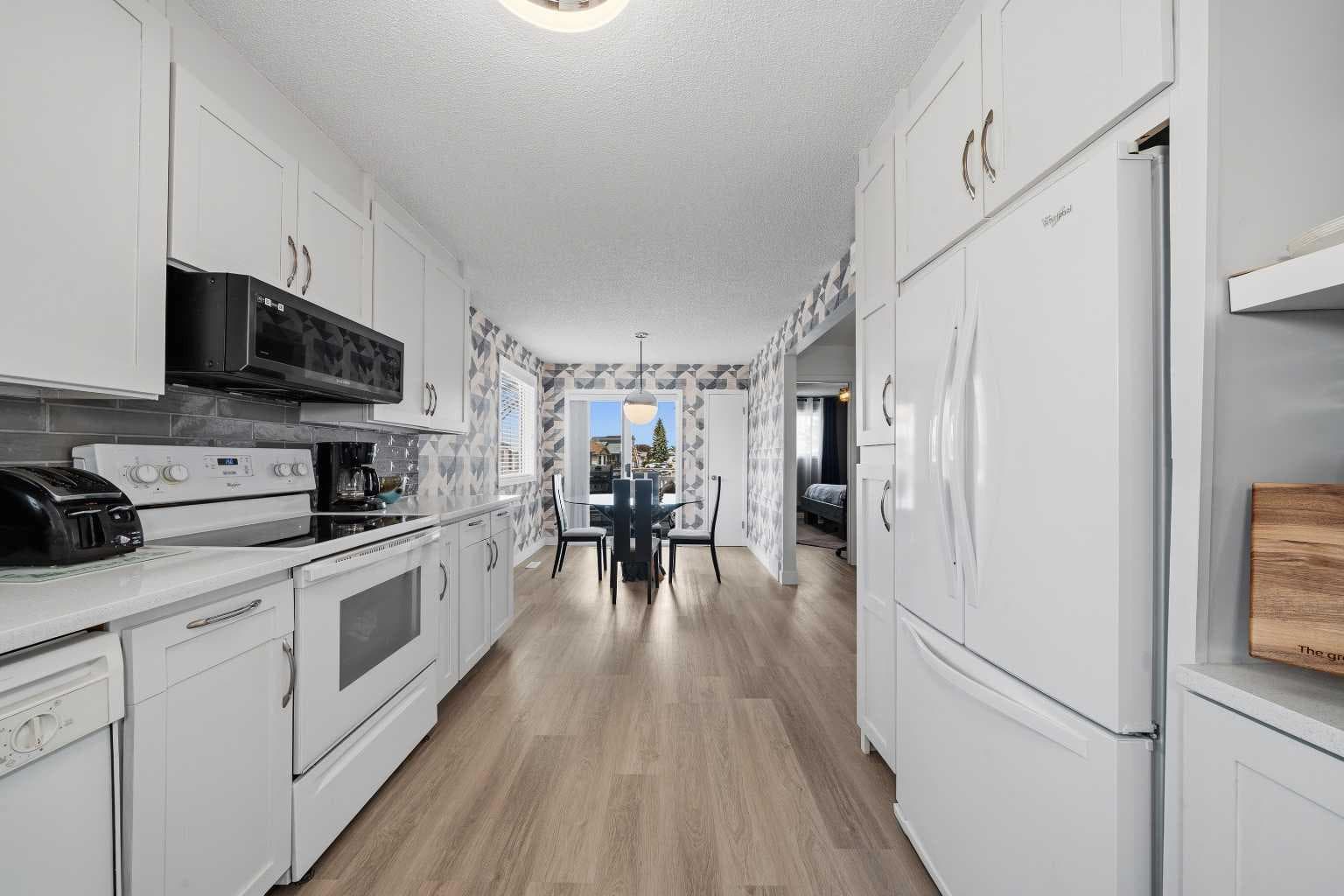 119 Applemont Close SE
