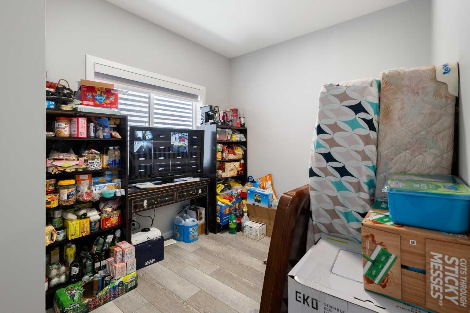 35 Lucas Passage NW