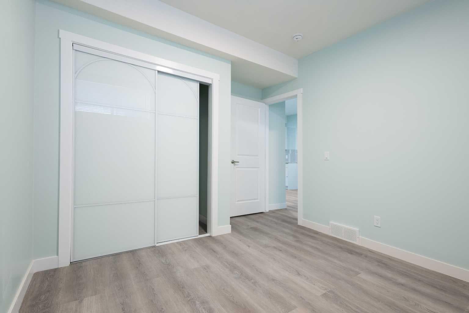 35 Lucas Passage NW