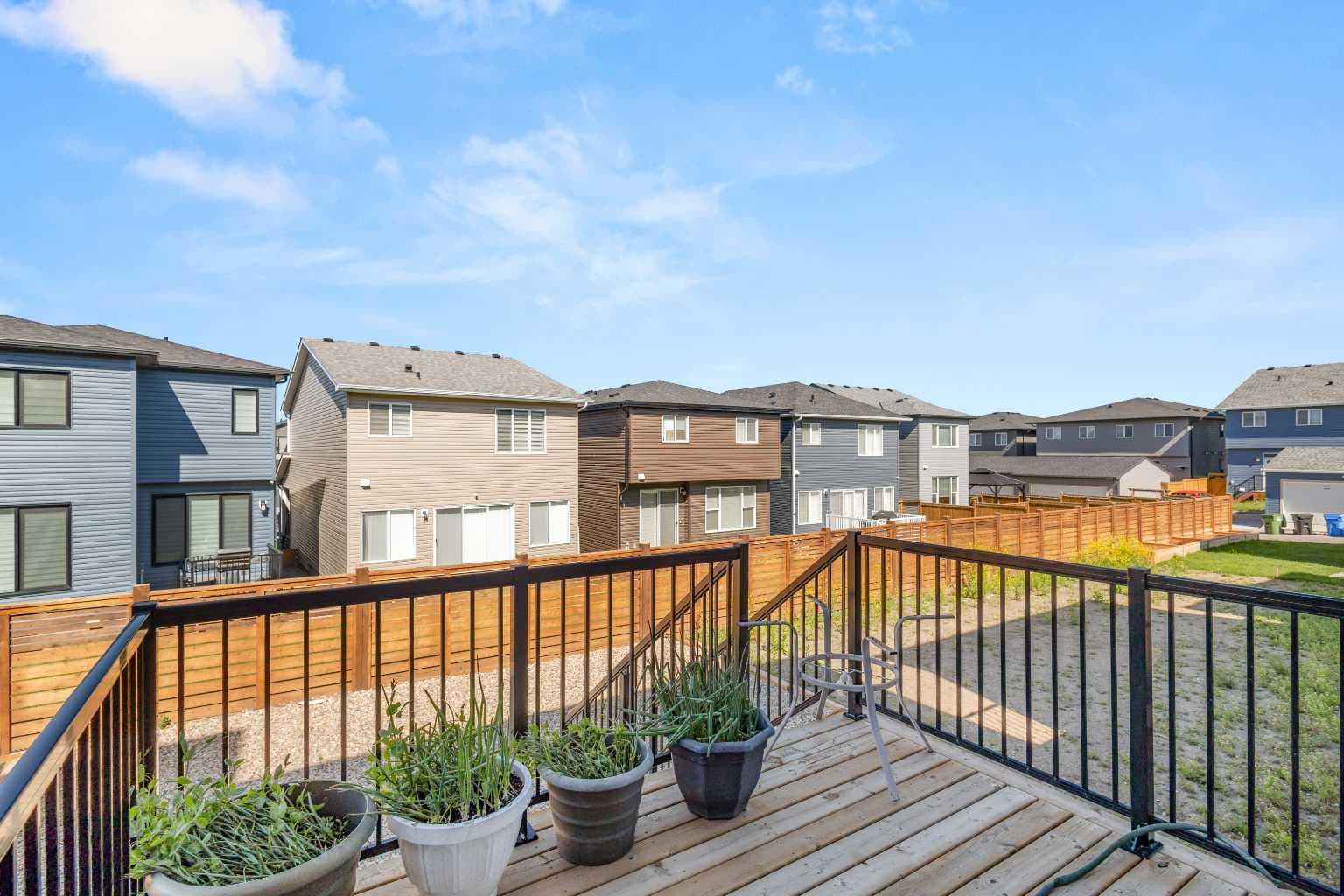 35 Lucas Passage NW