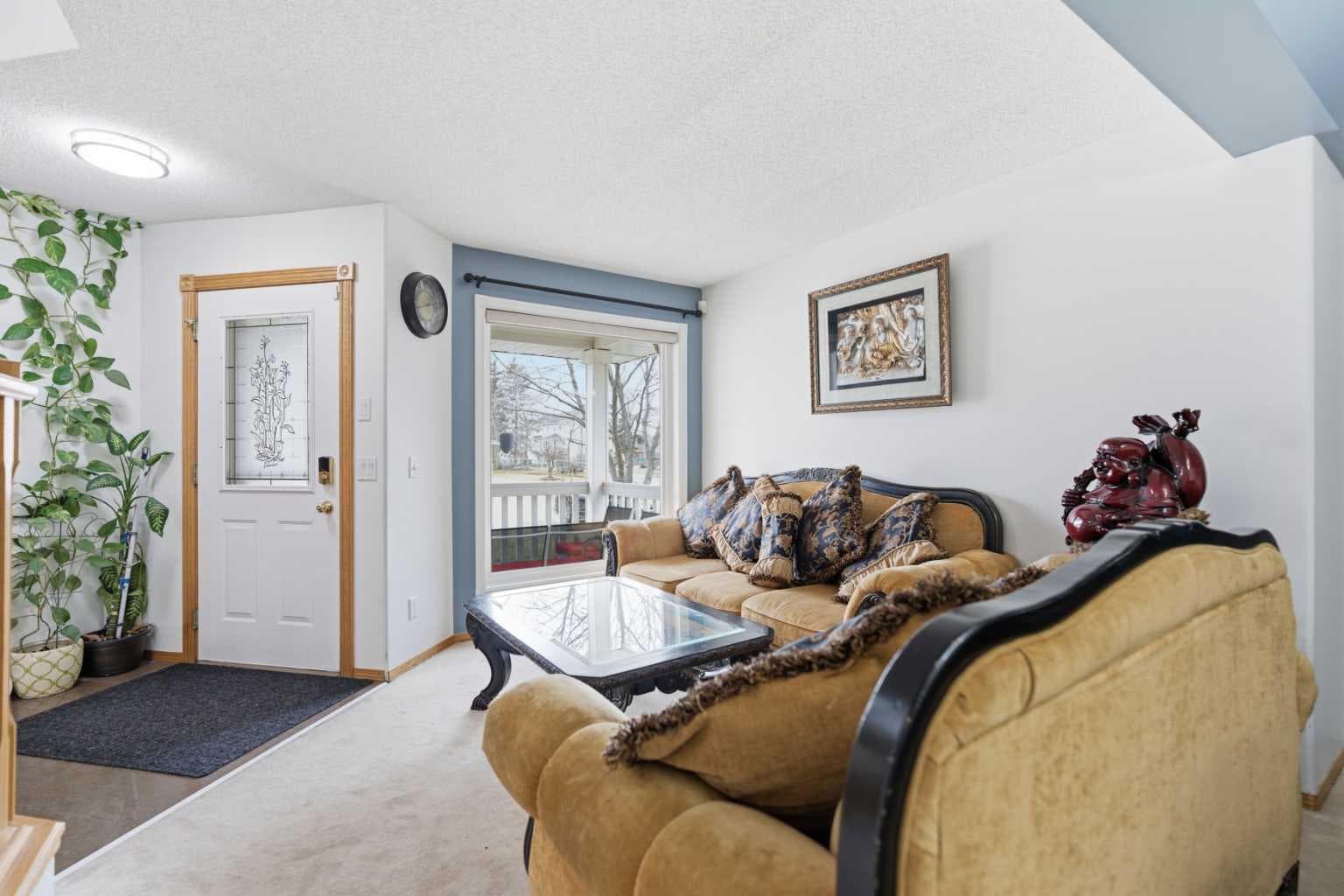 83 Coral Springs Grove NE