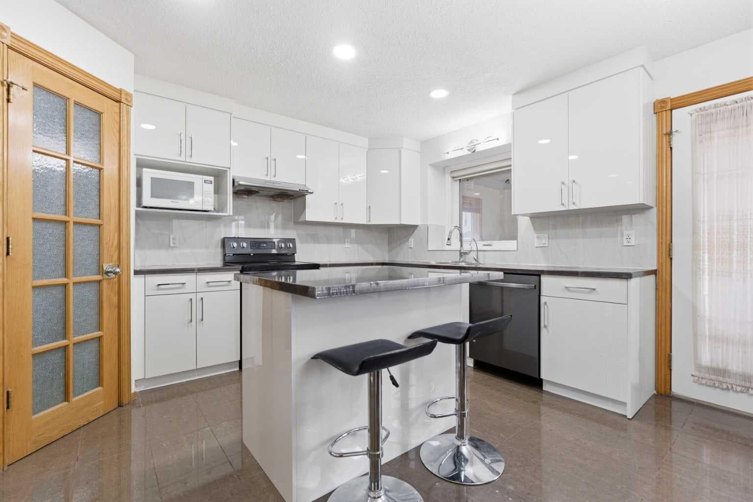 83 Coral Springs Grove NE