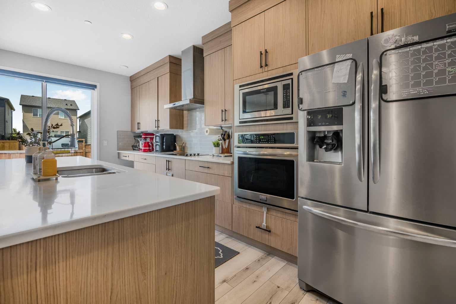 35 Howse Manor NE