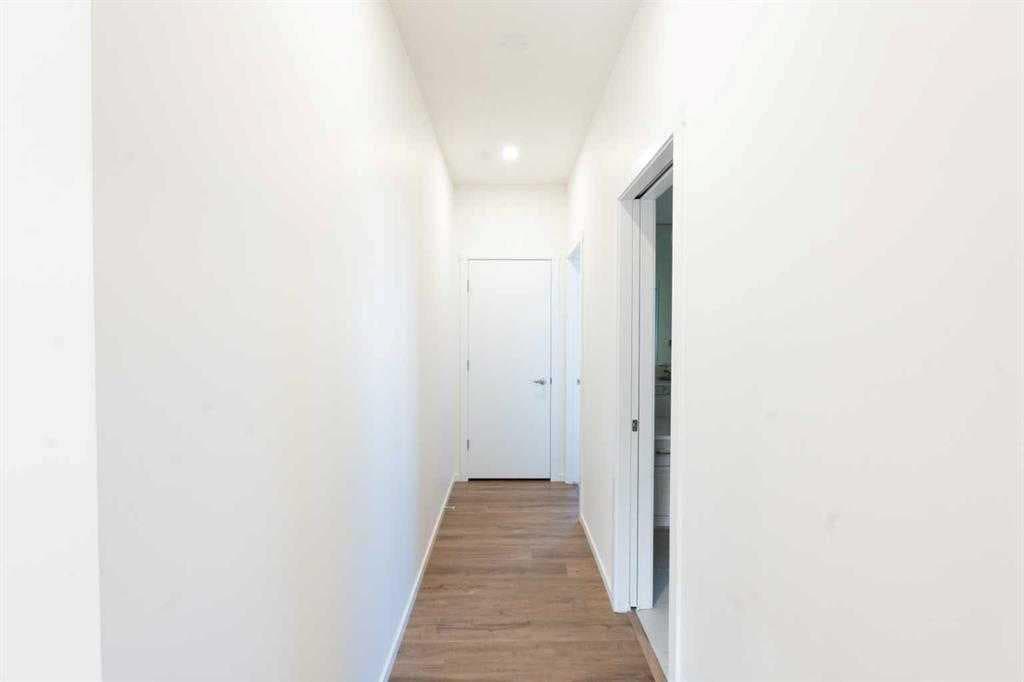 228 Windrow Link SW