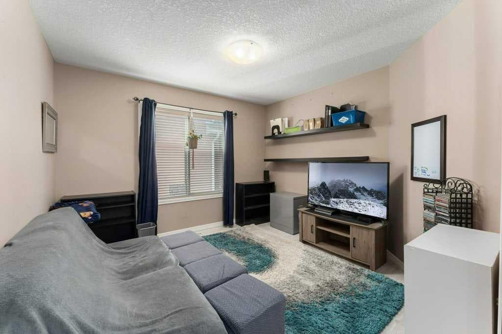 89 Cranarch Grove SE