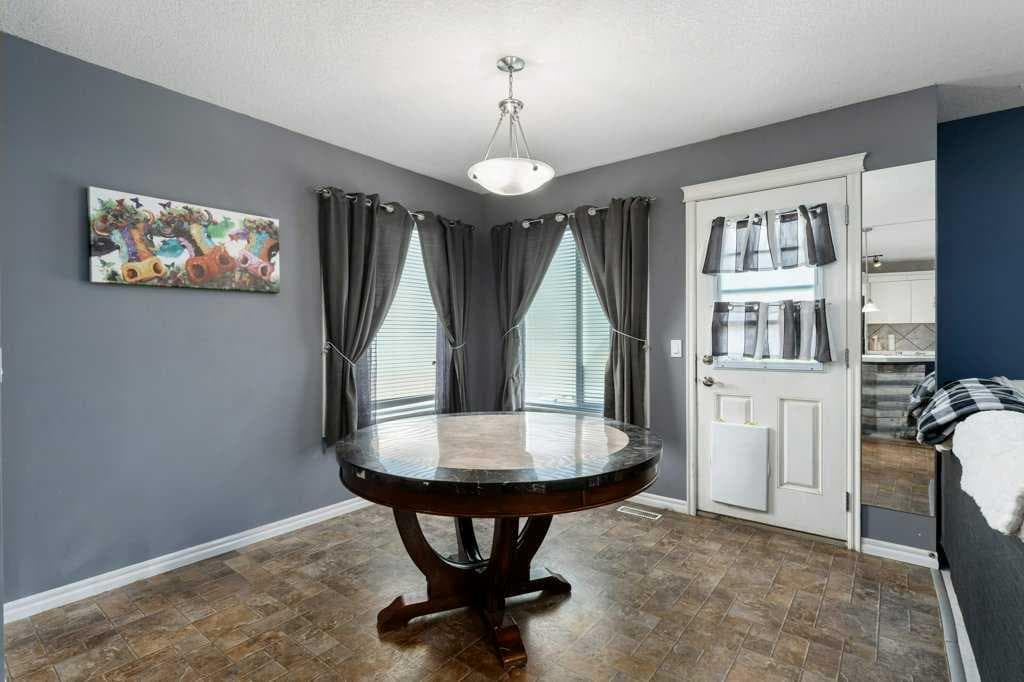 89 Cranarch Grove SE