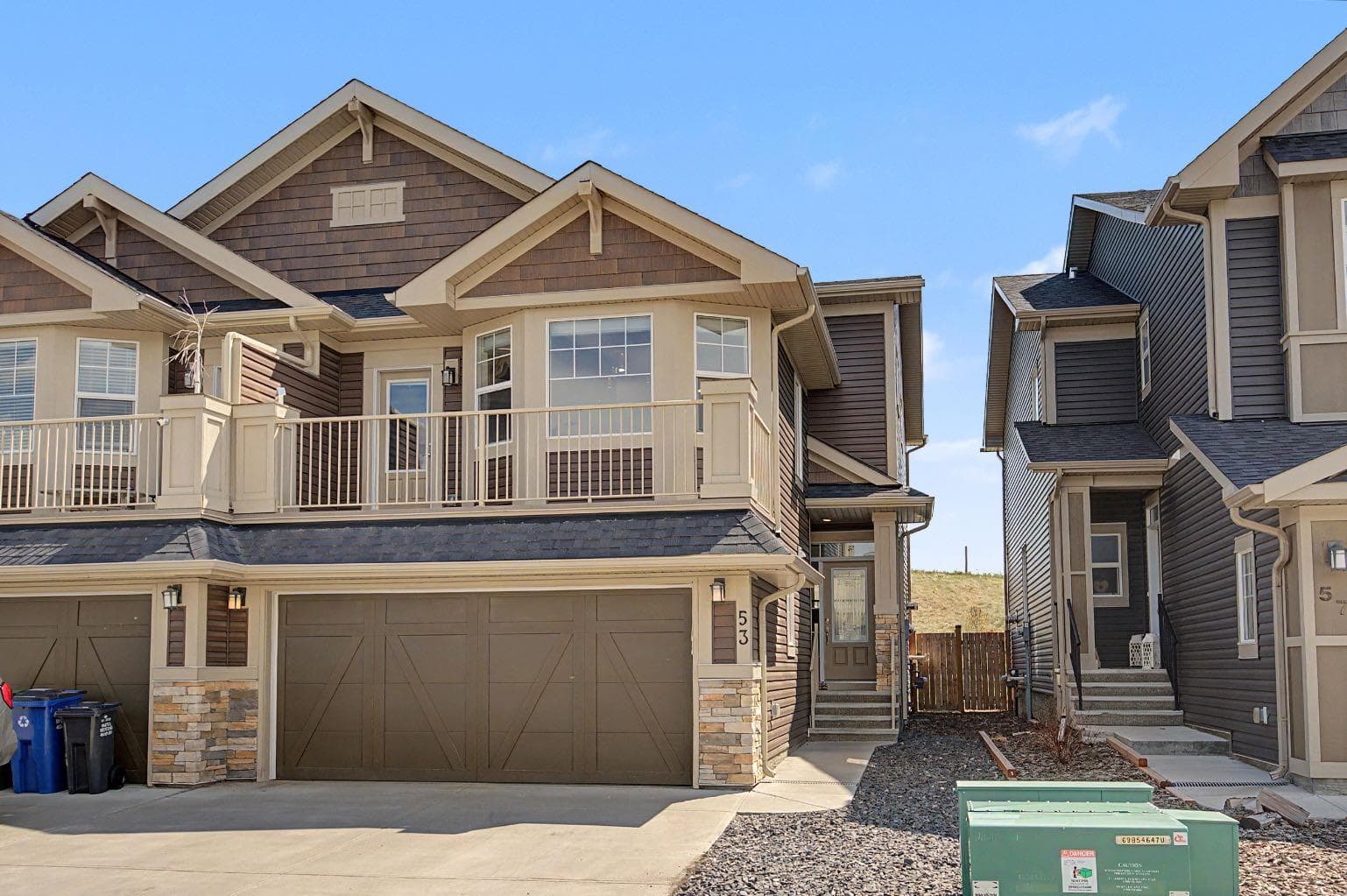 53 Fireside Crescent 