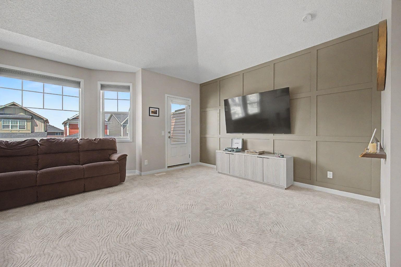 53 Fireside Crescent 