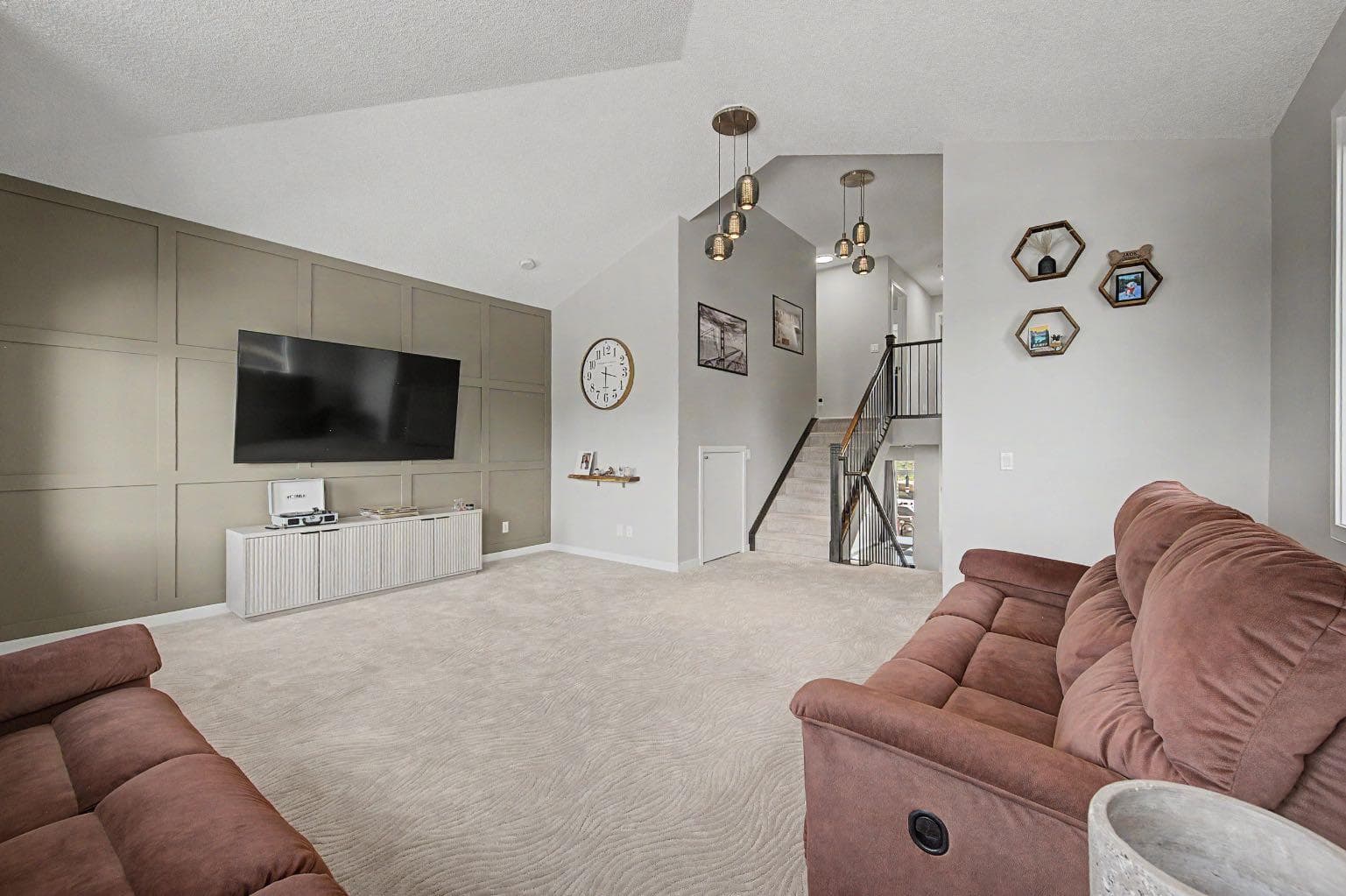 53 Fireside Crescent 