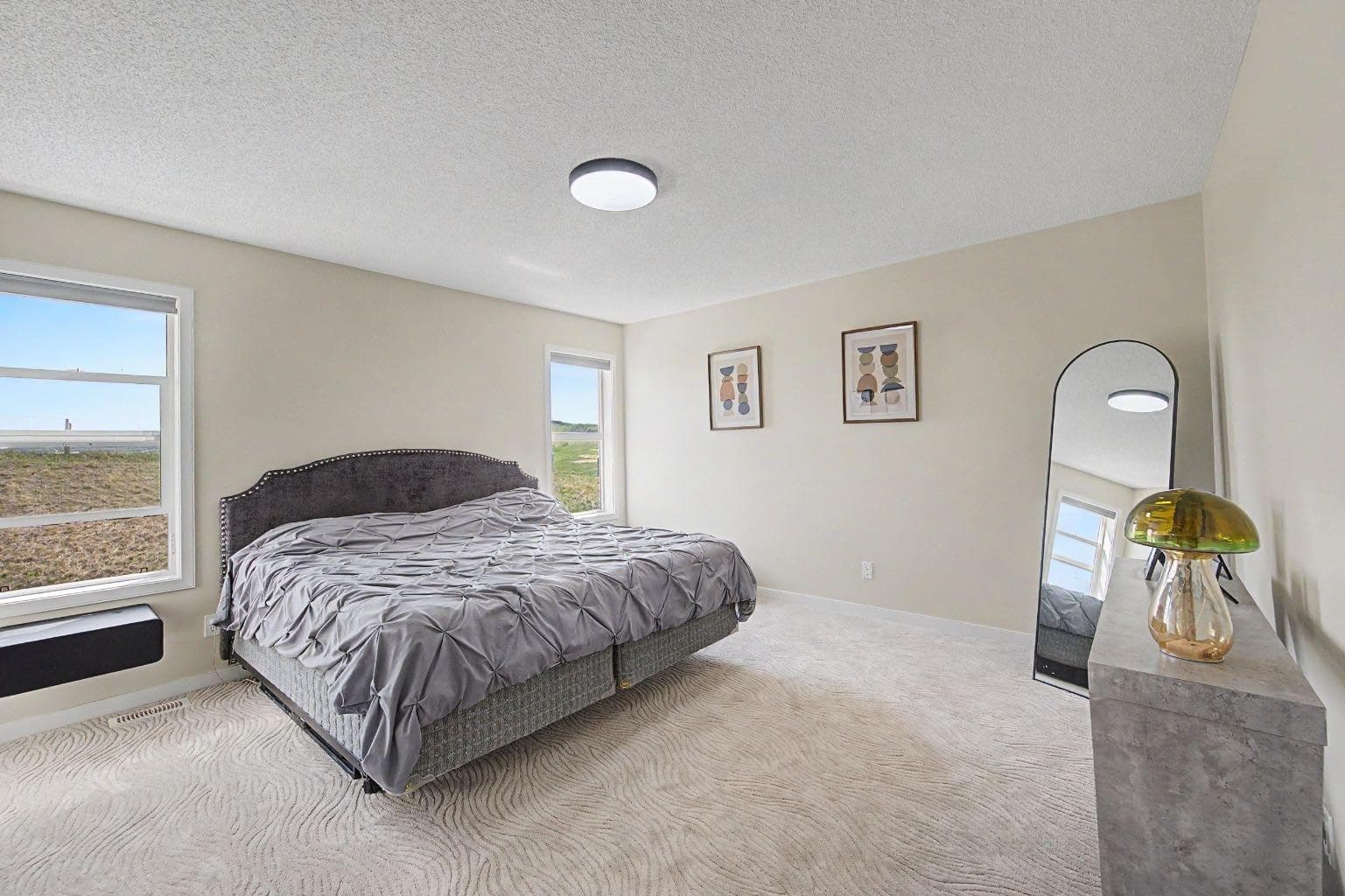 53 Fireside Crescent 