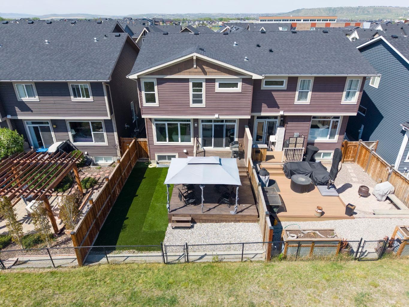 53 Fireside Crescent 