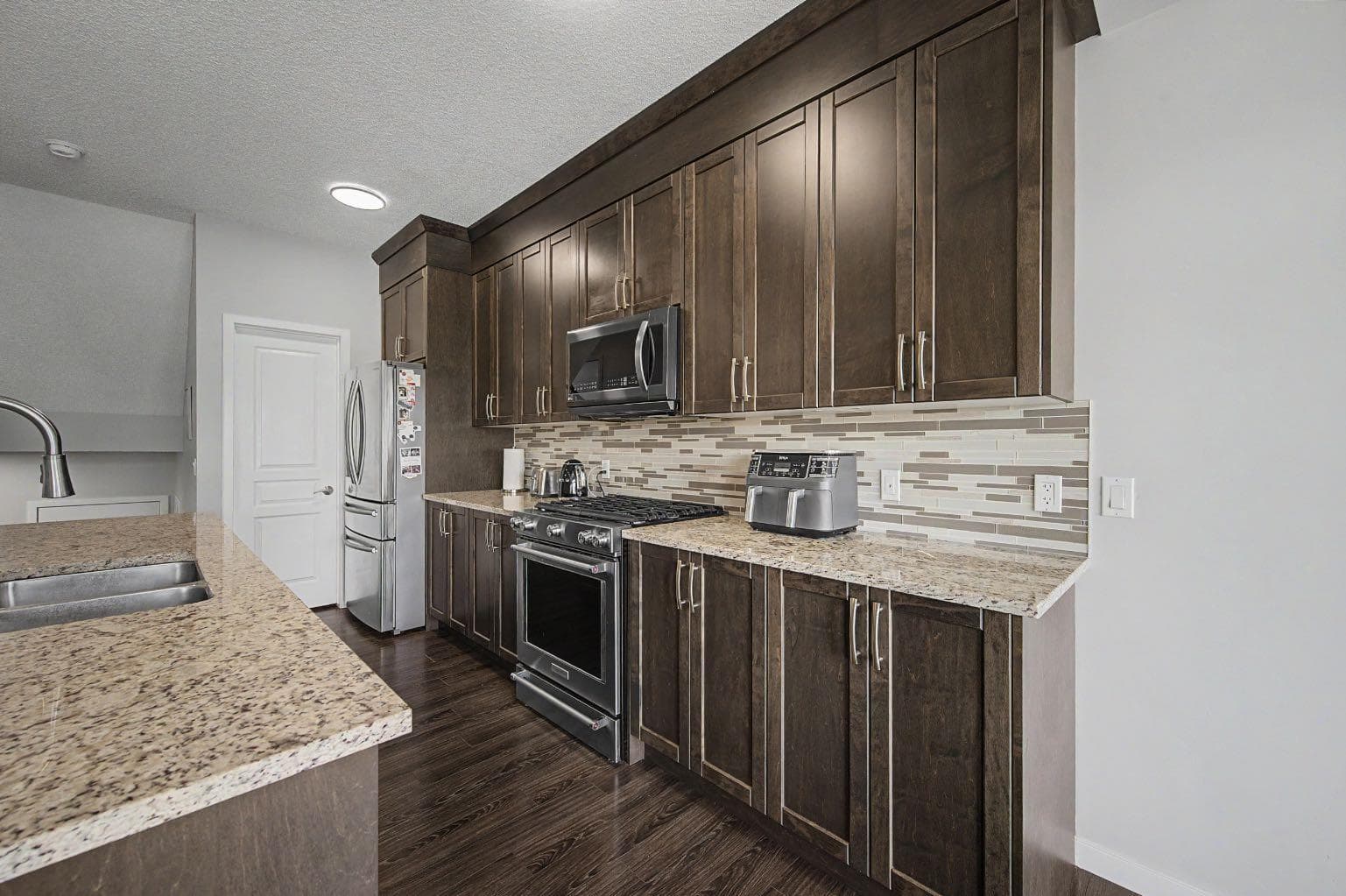 53 Fireside Crescent 