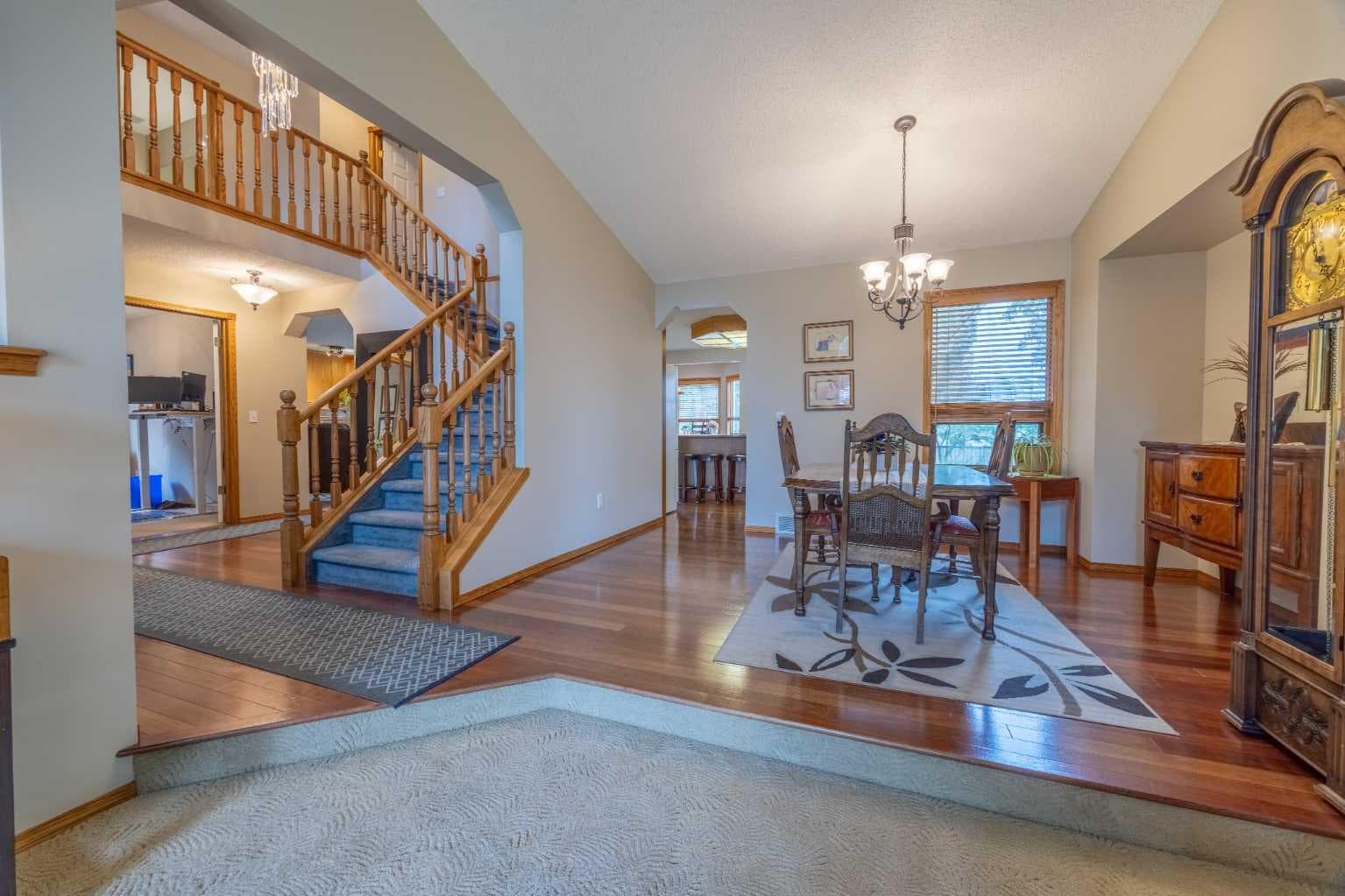 19 Mckenzie Lake Manor SE
