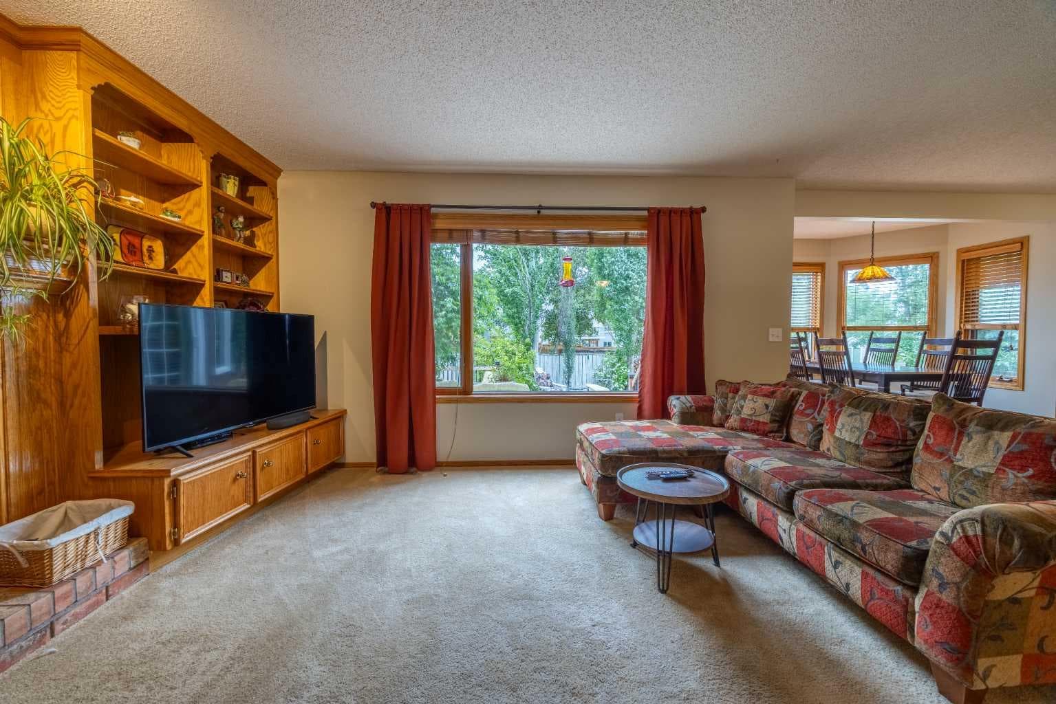 19 Mckenzie Lake Manor SE