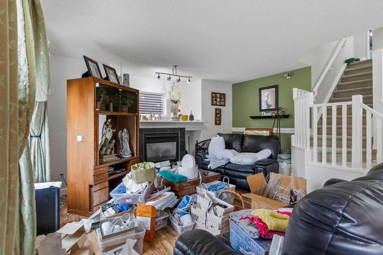 303 Bridlemeadows Common SW