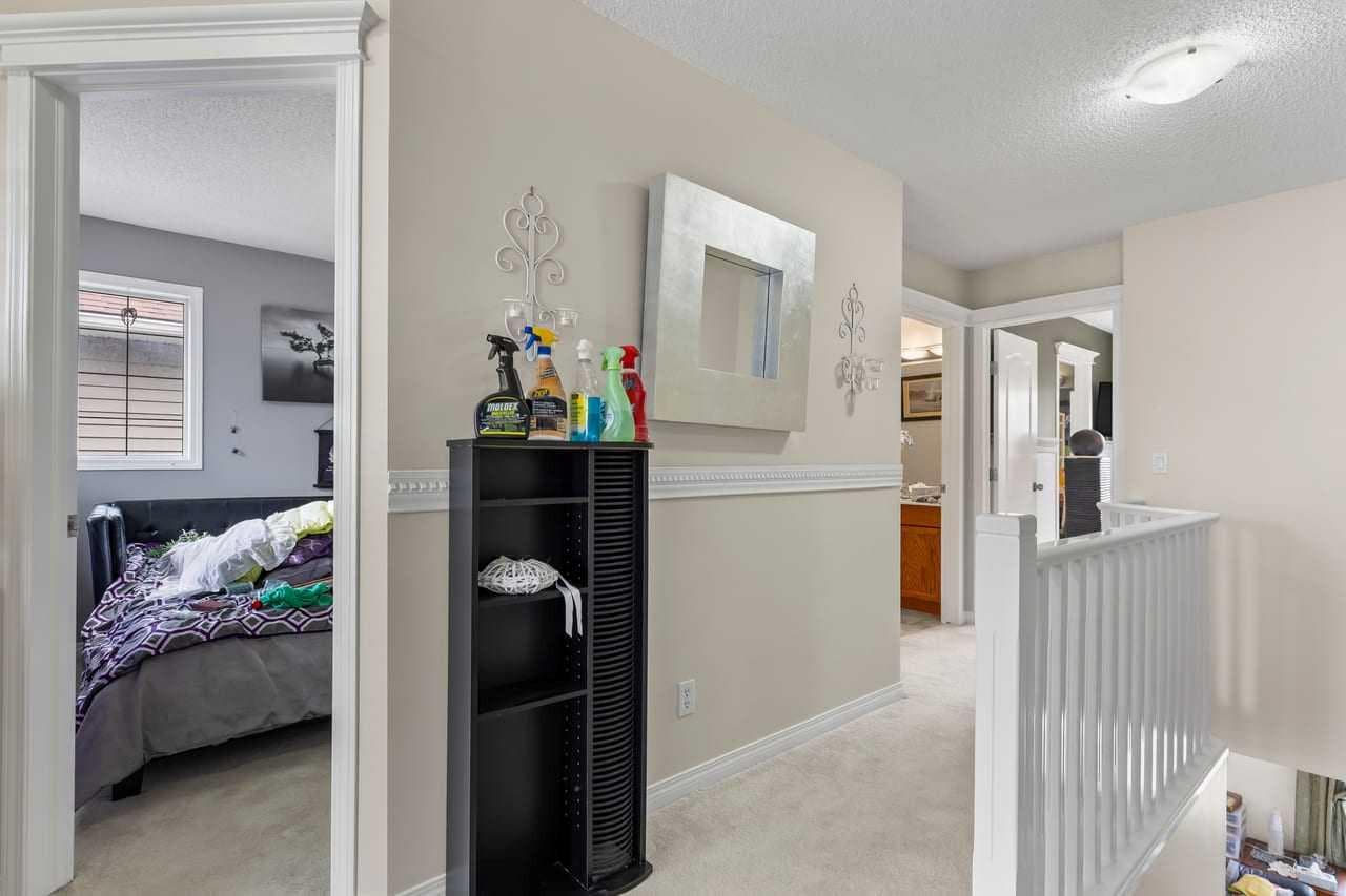 303 Bridlemeadows Common SW