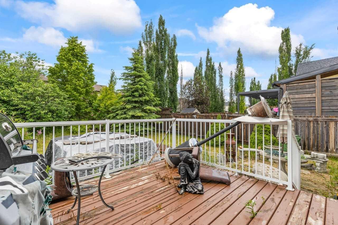 303 Bridlemeadows Common SW