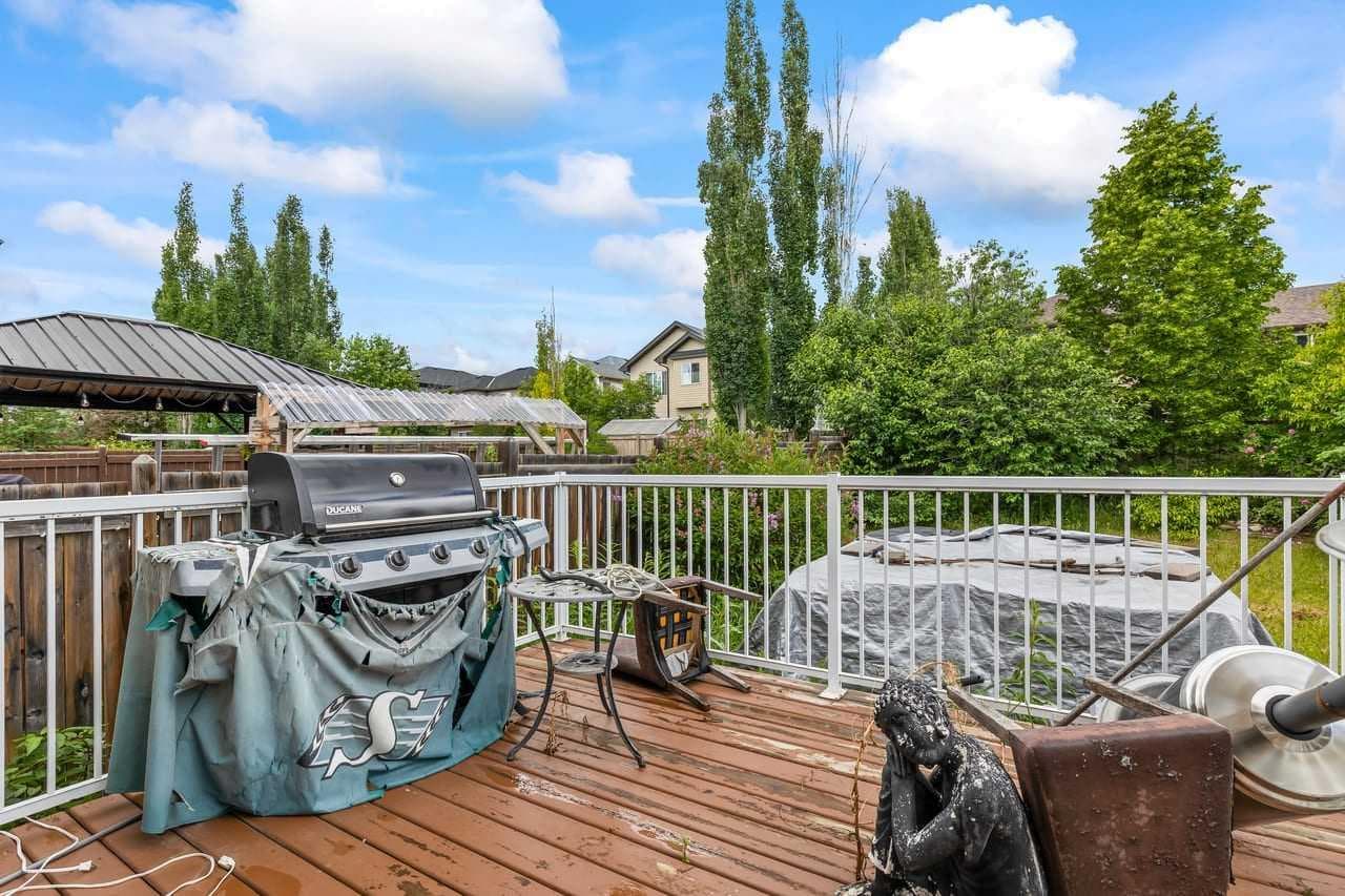 303 Bridlemeadows Common SW