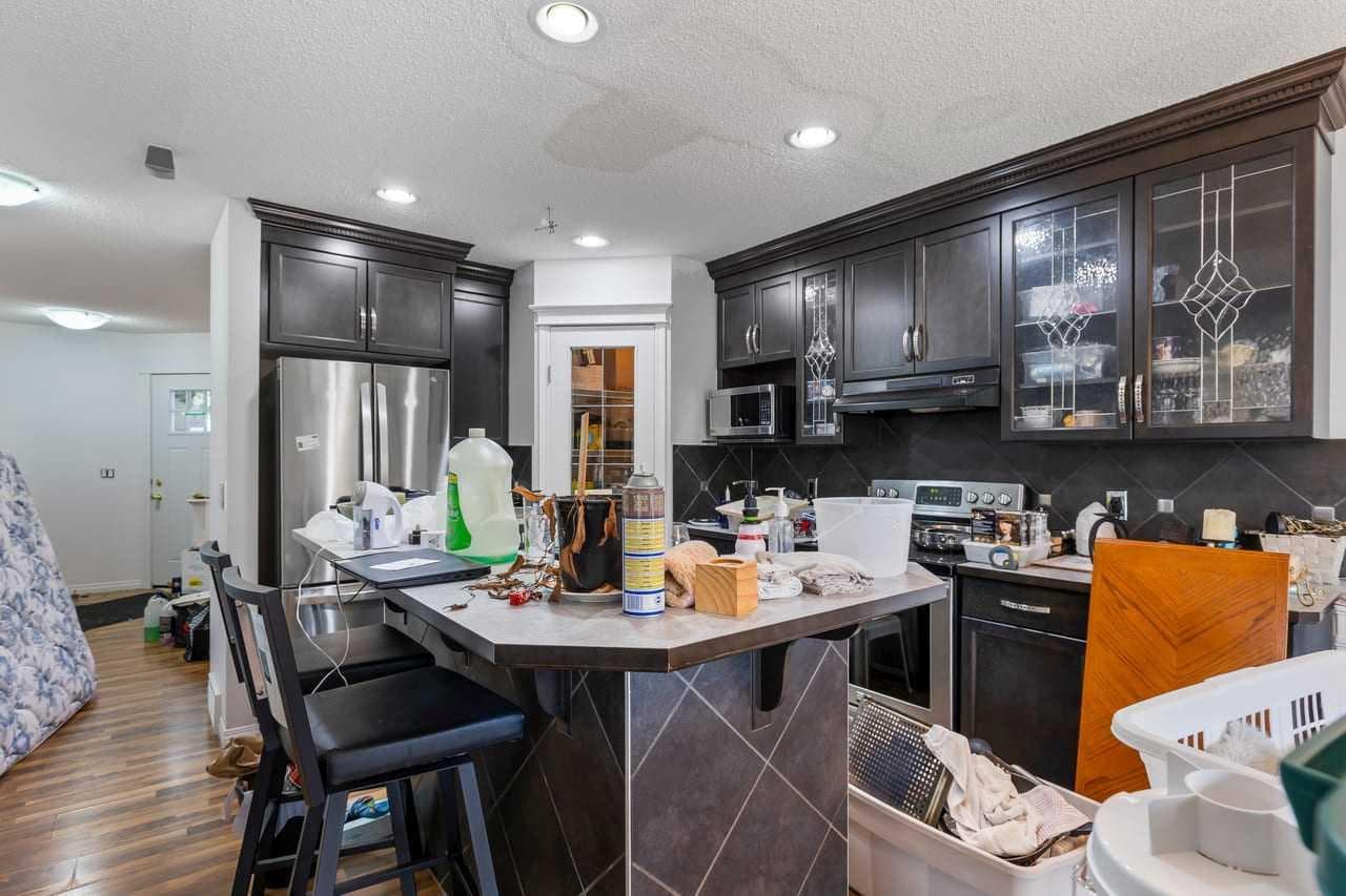 303 Bridlemeadows Common SW