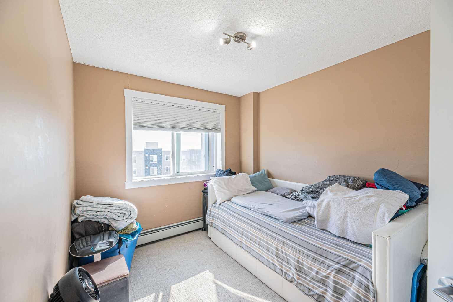407, 10 Kincora Glen Park NW